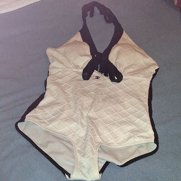 CHANEL Vintage Black & White One Piece Swimsuit Medium Fits 6-10 - Picture 7 of 10